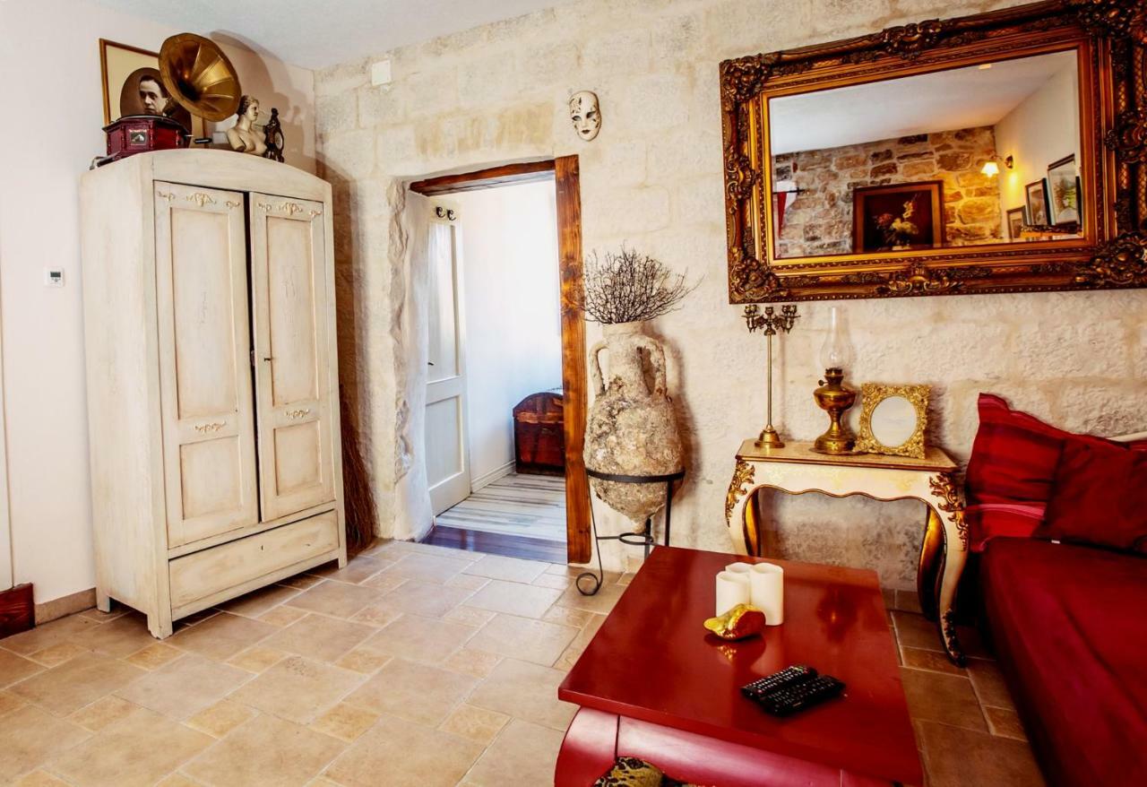 Dimora Picco Bello Трогир Экстерьер фото