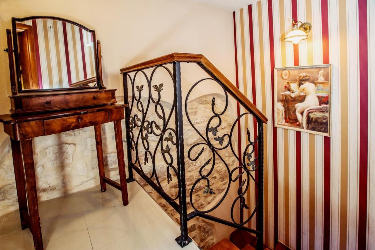 Dimora Picco Bello Трогир Экстерьер фото